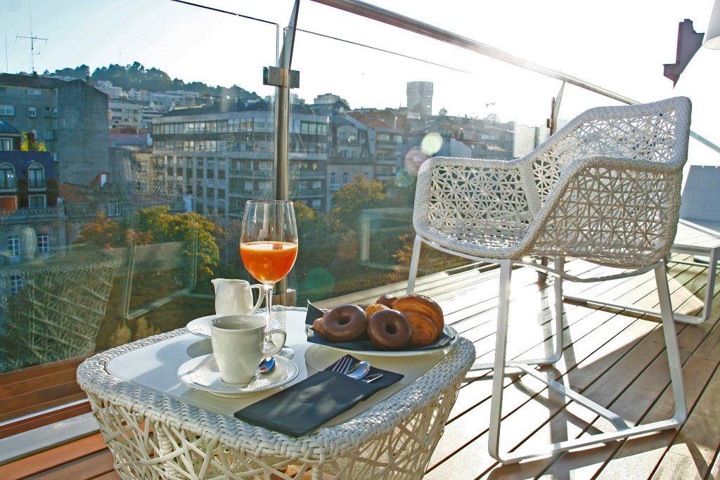 فندق آند سبا جران ناجاري بوتيك فيجو المظهر الخارجي الصورة A typical balcony in Vienna