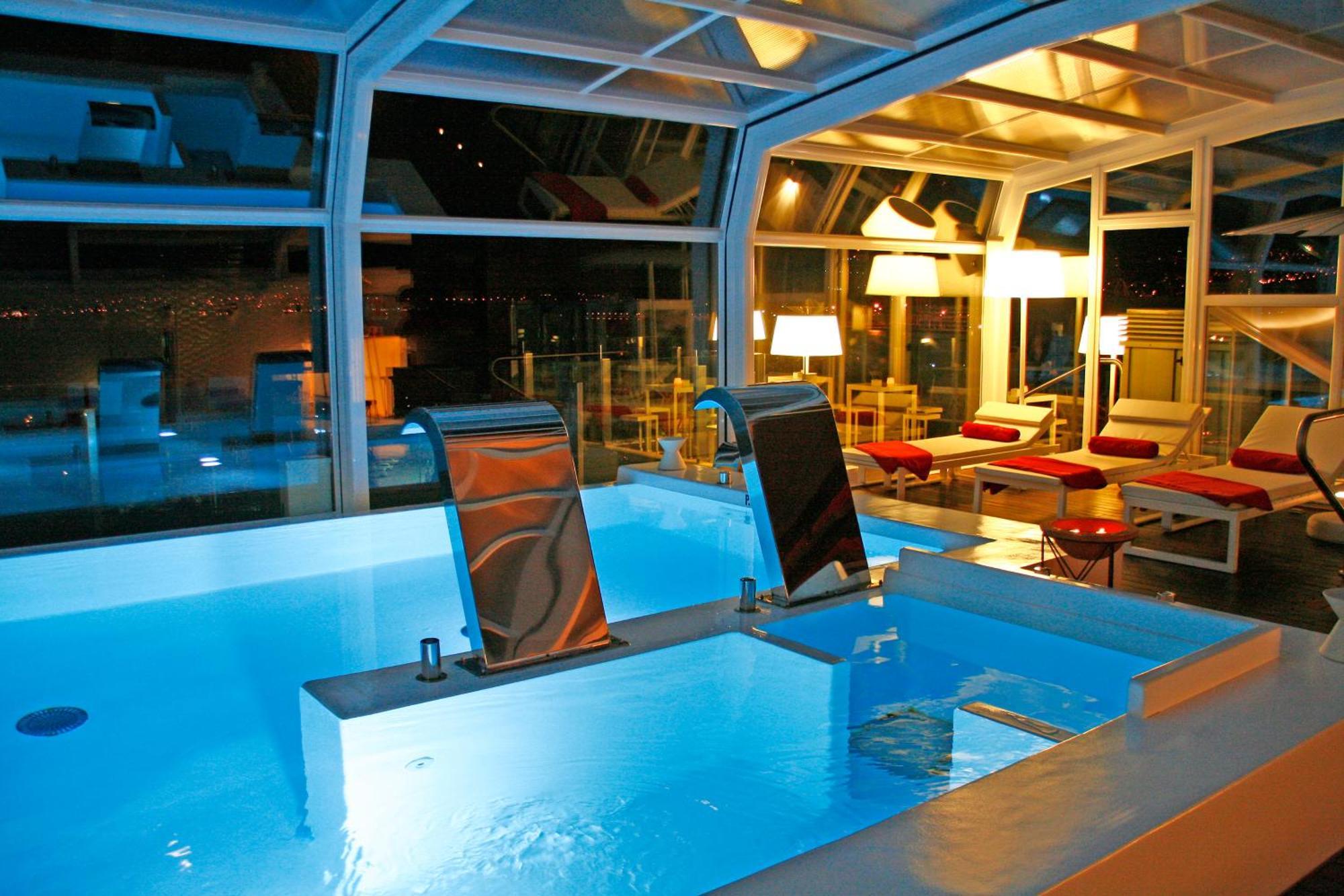 فندق آند سبا جران ناجاري بوتيك فيجو المظهر الخارجي الصورة Solarium on board of a cruise ship